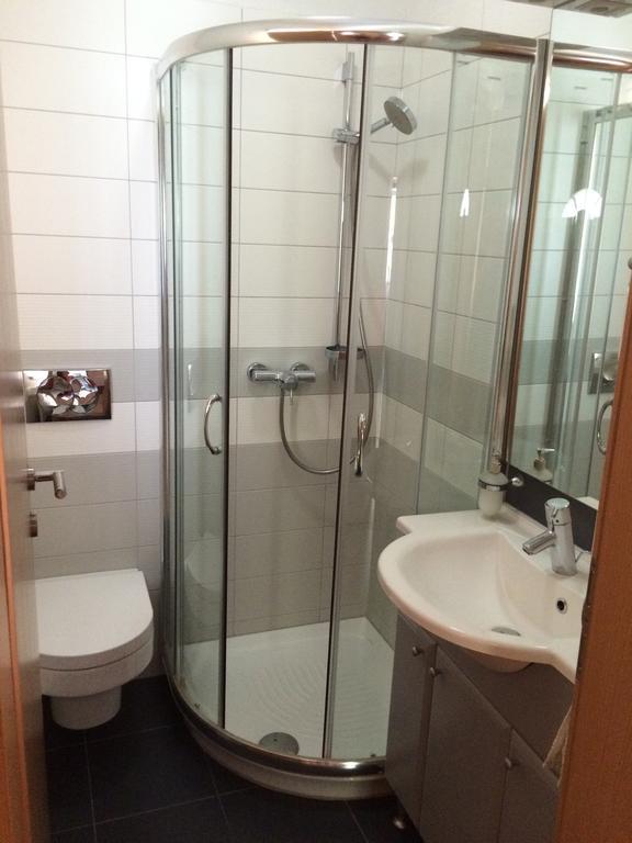 Apartment Casa Eni Drazice Dış mekan fotoğraf