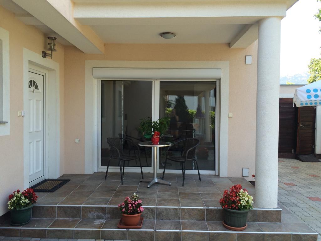 Apartment Casa Eni Drazice Dış mekan fotoğraf