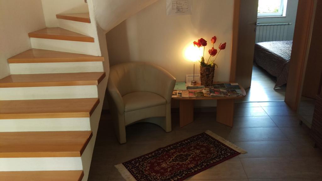 Apartment Casa Eni Drazice Dış mekan fotoğraf